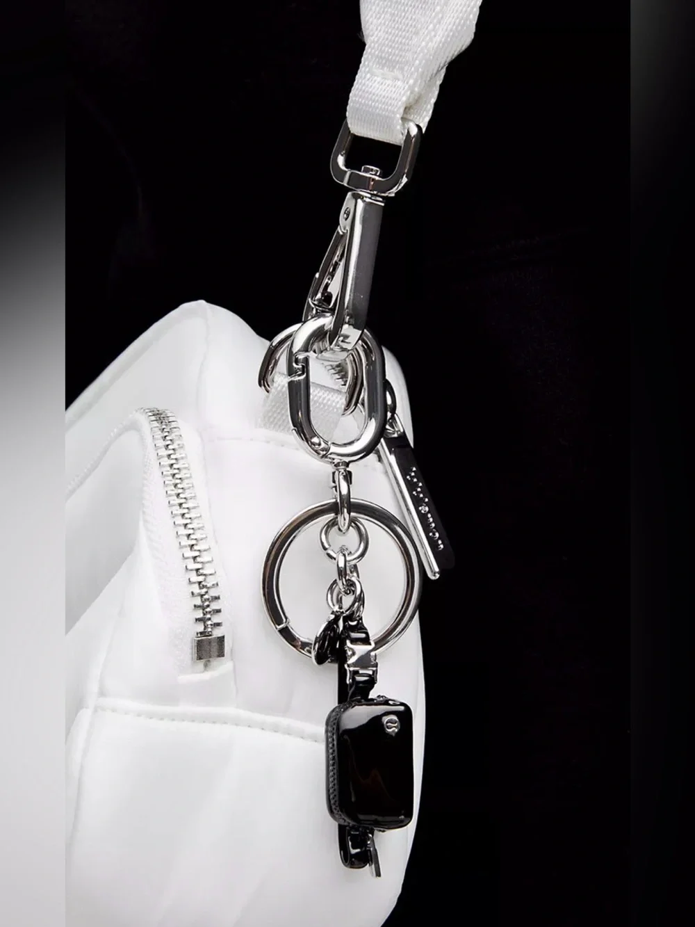 Mini Everywhere Belt Bag Keychain